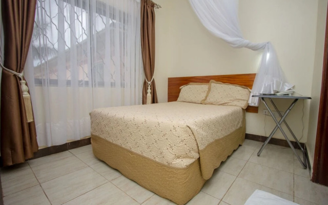 Kanfi Hotel
