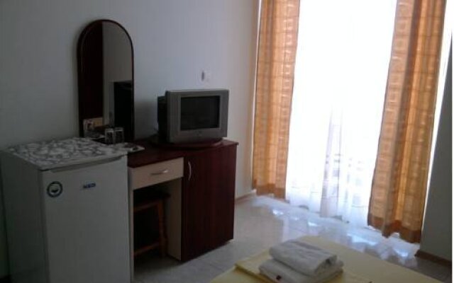 Krai Moreto Guest House