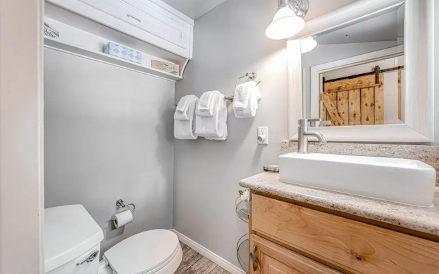 Castle Rock Cabin #178