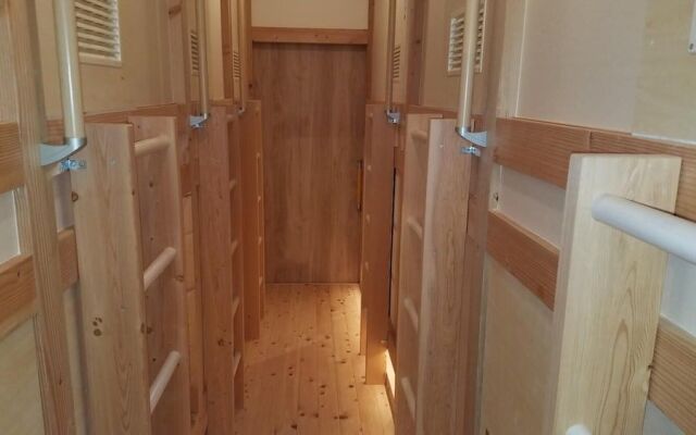 Running Bare Hostel