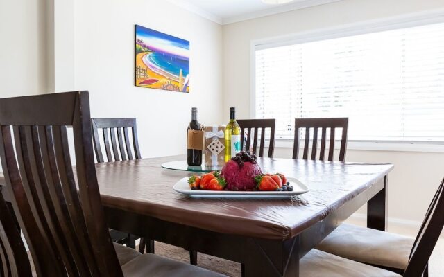 Beach & Bay Holiday House