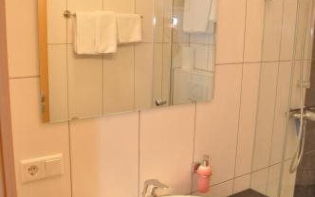 InWest Hotel Garni