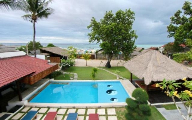 Lembongan Beach House