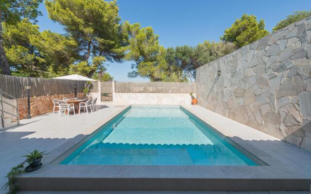 Garonda Villa