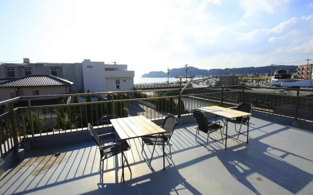 Kamakura Seaview Guesthouse Sun & Breeze
