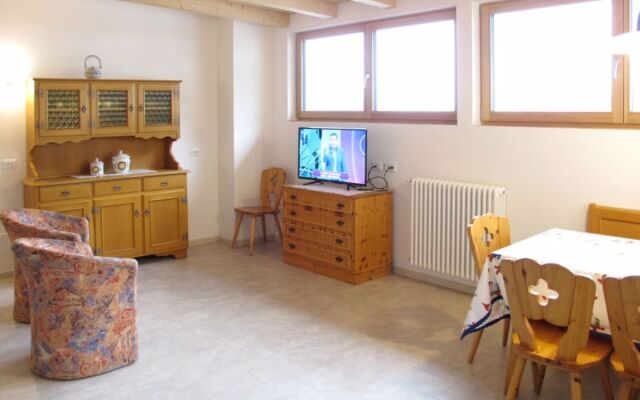 Chiara - Ciampedie (PFS236)