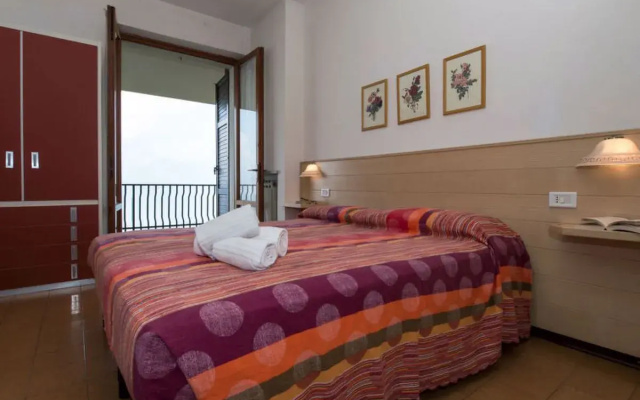 Villa Gianni Torri del Benaco 12460