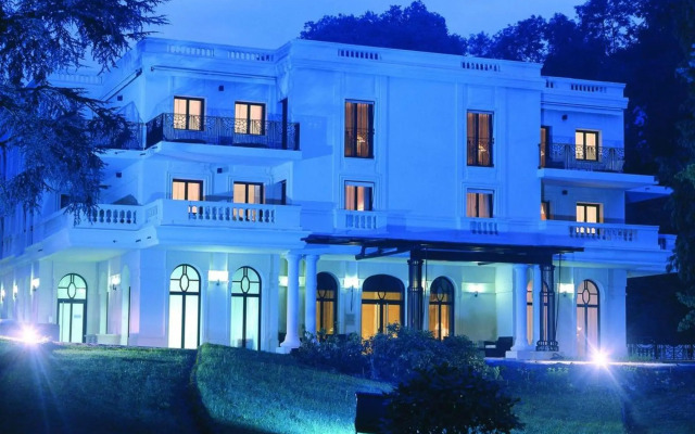 Hôtel Le Pavillon