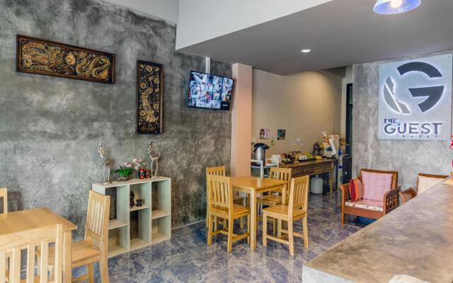 The Guest Hotel - Hostel