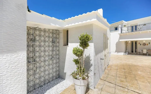 La Perla Bianca Luxury Spa by BarbarHouse