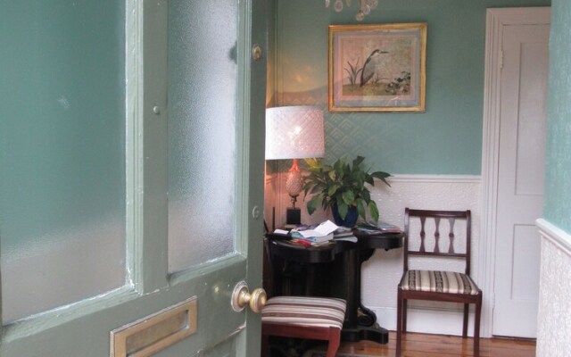Monkstown Villa