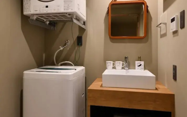 Hotel Pink Hibiscus