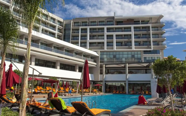 The Sense De Luxe Hotel – All Inclusive