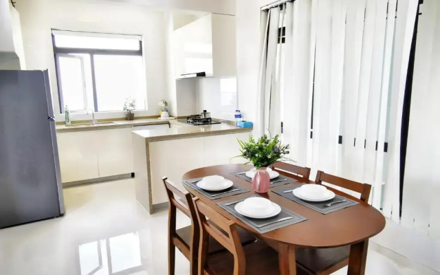 Forest city seaview homestay