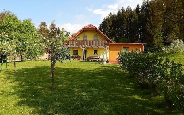 Sunny Holiday House B&B
