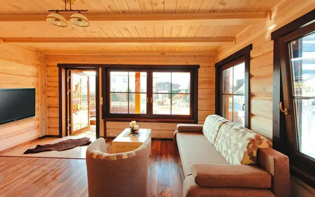 Comfortable Holiday Home Close to the Beach