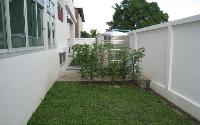 The Meet Green Apartment