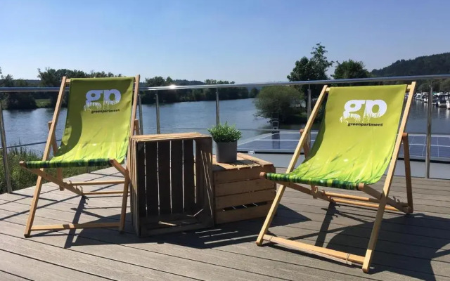 Hausboot greenpartment houseboathotel