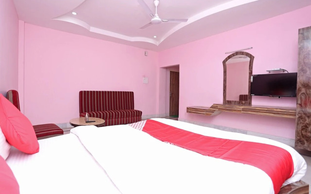 OYO Flagship 44549 Hotel Benjamin
