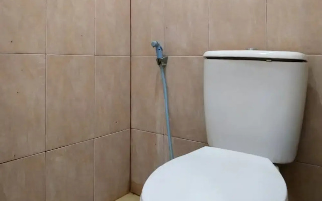 Hotel Surabaya Sumenep by RedDoorz