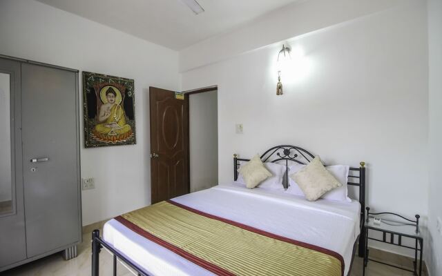 OYO 10495 Home Poolview 1BHK Candolim