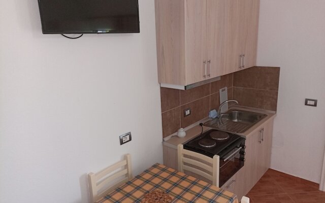 Studio Apartment Hamallaj Beach