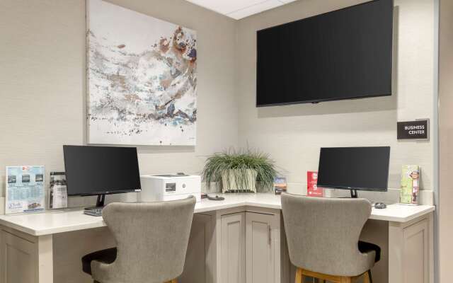 Best Western Plus Greenville I-385 Inn & Suites