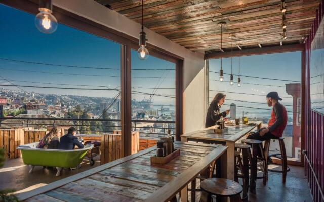 Winebox Valparaiso
