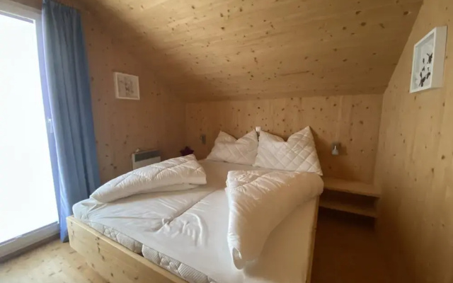 Chalet With Infrared Sauna