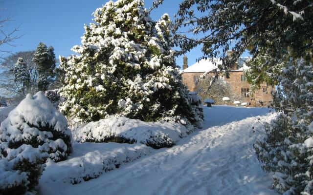 Johnby Hall