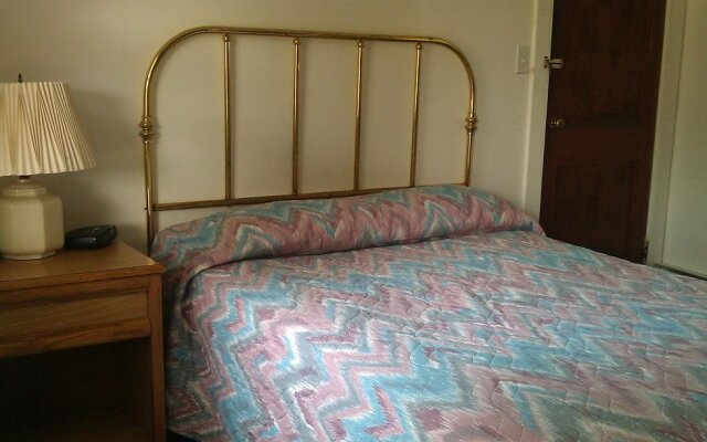 Tallwood Motel Wells