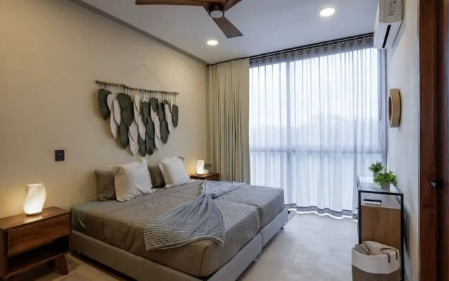 Luxury Penthouse w Private Pool Stunning Views