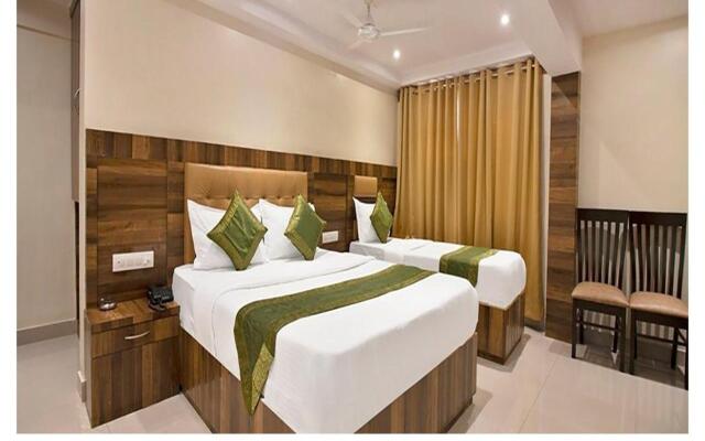 Hotel Rishi International