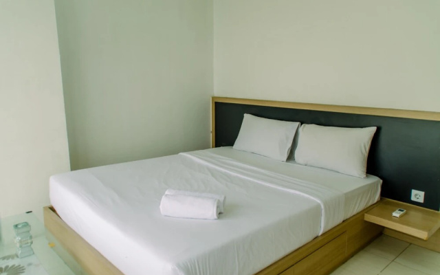 Comfort And Minimalist 2Br At Skylounge Tamansari Apartment – Guest Rooms – Tangerang