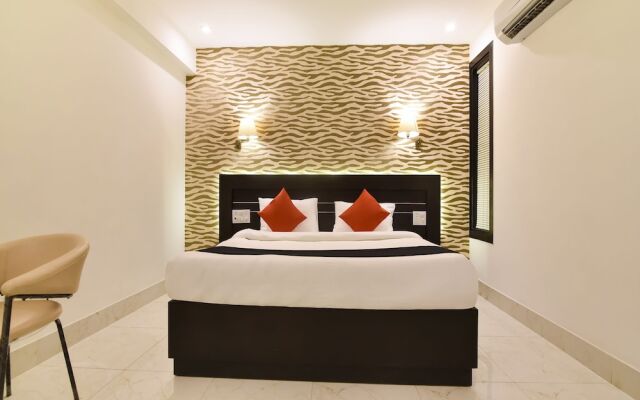Capital O 40001 The Geras Chocolate House
