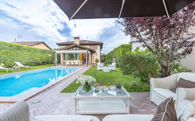 Villa Gatti in Marina di Pietrasanta