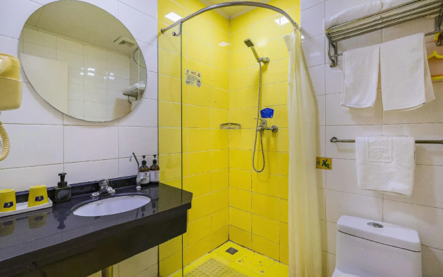 Home Inn Beijing Yansha Xinyuanli