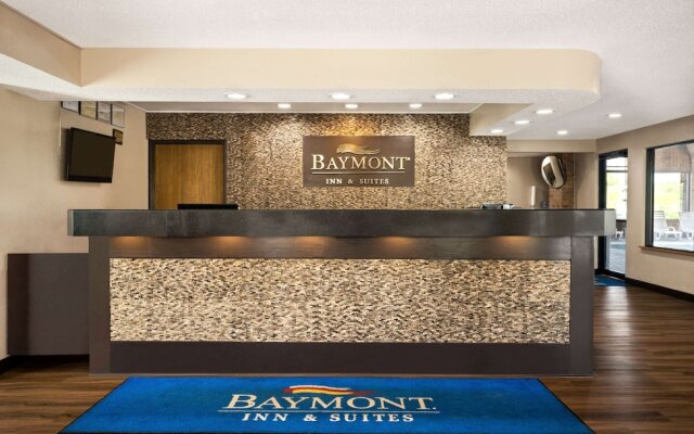 Baymont Inn & Suites Warrenton