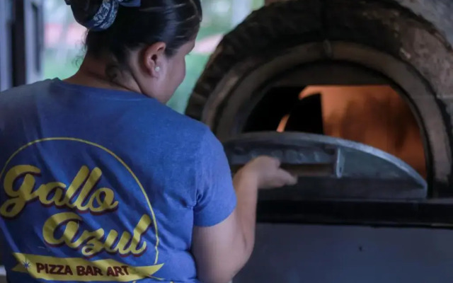 Gallo Azul, Downtown Loft Style Apartment