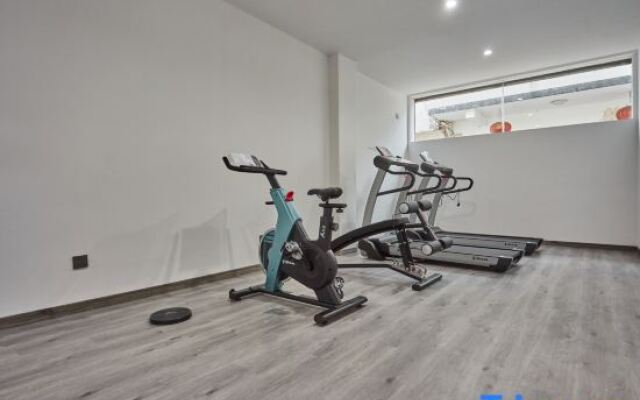 Yiju Hotel (Huizhou Ancient City Branch, Jixian County)