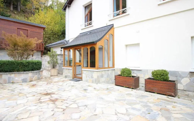 Appartement La Bourboule, 3 pièces, 5 personnes - FR-1-608-14