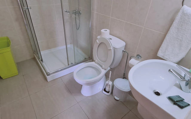 Trinity Apartment by STAY BnB