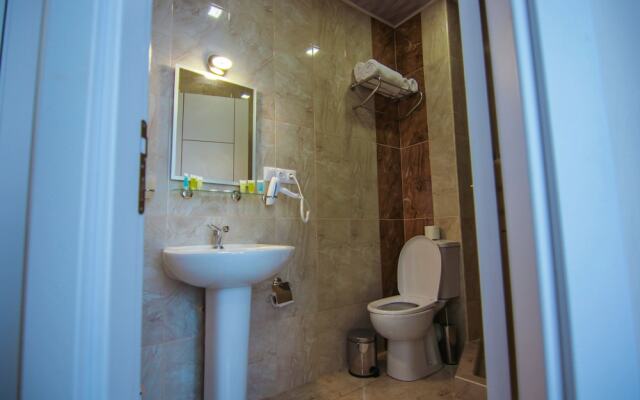 Отель Green Glass