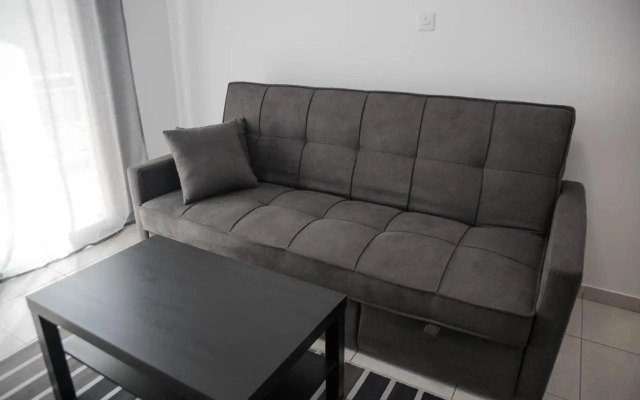 Renovated one bedroom apartment in Paphos with pool