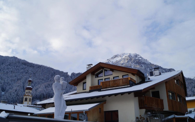 Adler Hotel-Pension 3 Sterne