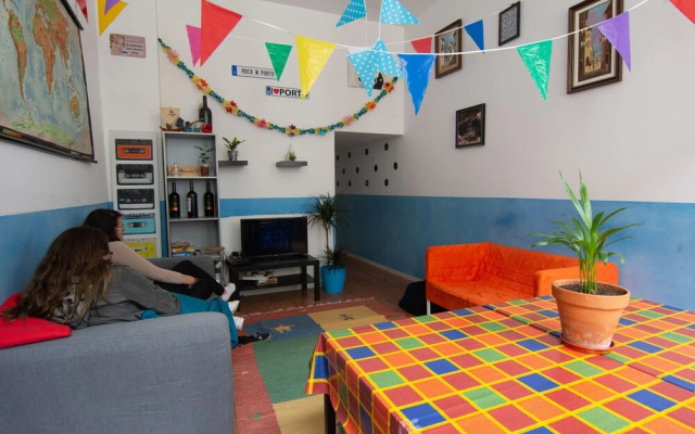 Rock n Porto Hostel