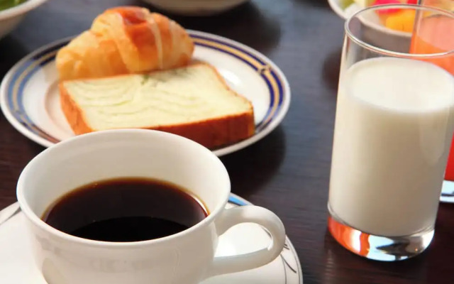 Odysis Suites Osaka Airport Hotel