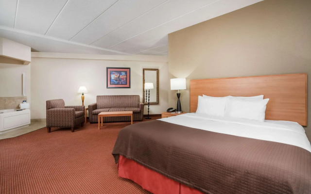 AmericInn by Wyndham Anamosa
