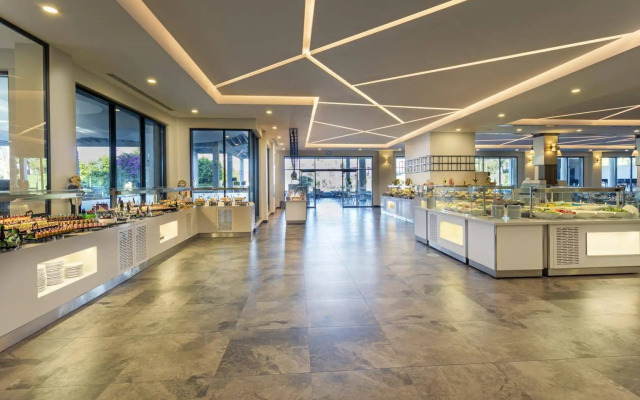 Mövenpick Resort Antalya Tekirova