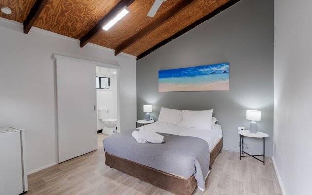 PKs Jungle Village - Hostel